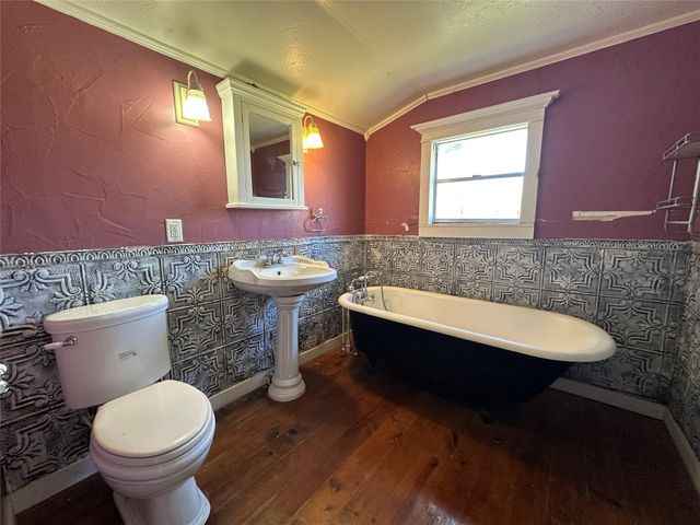 8773 I-45 S, Centerville, TX 75833