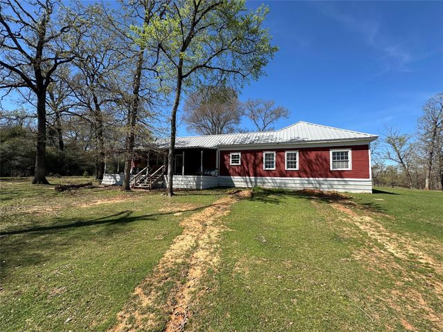 8773 I-45 S, Centerville, TX 75833