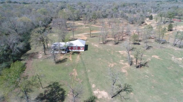 8773 I-45 S, Centerville, TX 75833