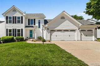 690 Summer Top Circle, Fenton, MO 63026