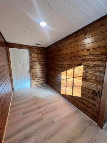 303 N Main Street, Bald Knob, AR 72010