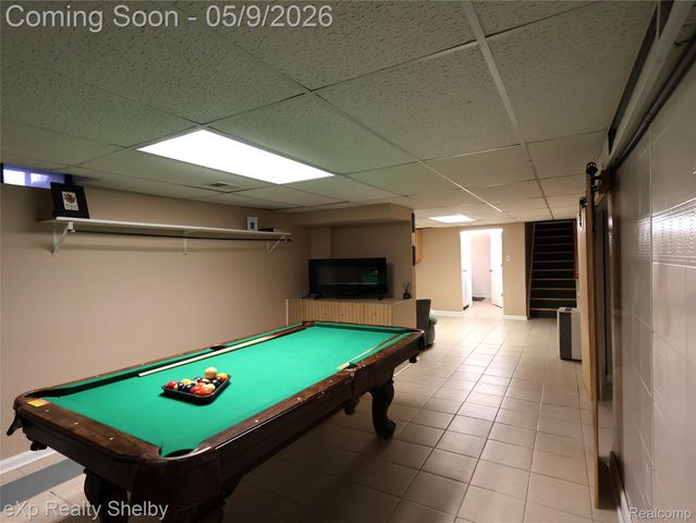 719 Sheryl Drive, Waterford Charter Township, MI 48328