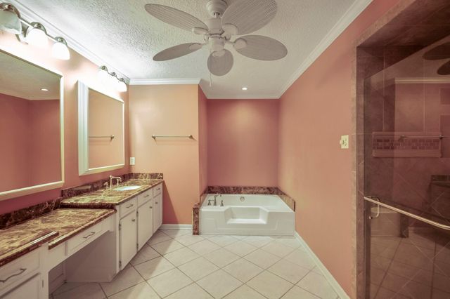 17214 Hill View Lane, Spring, TX 77379