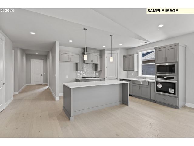 2700 S Heather St 863, Cornelius, OR 97124