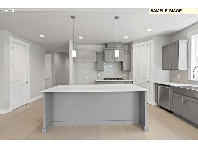 2700 S Heather St 863, Cornelius, OR 97124