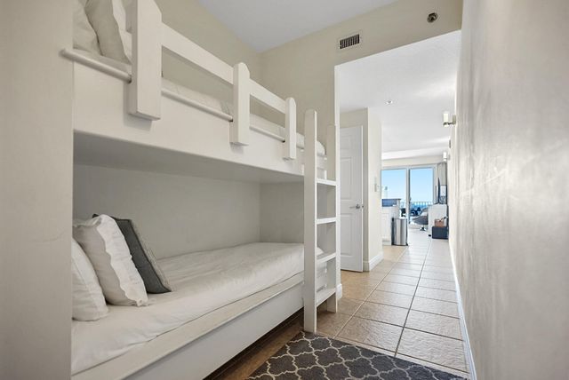 112 Seascape Boulevard 1705, Miramar Beach, FL 32550