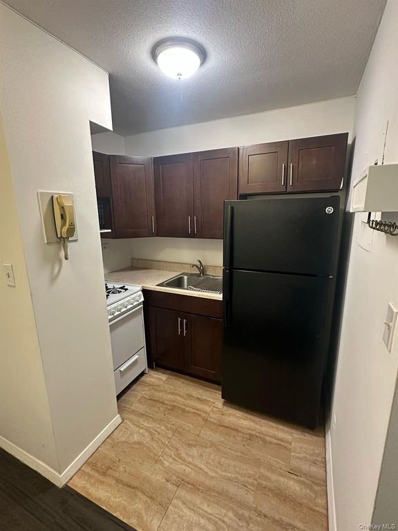 150-38 Union Turnpike 8L, Flushing, NY 11367 — photo 5