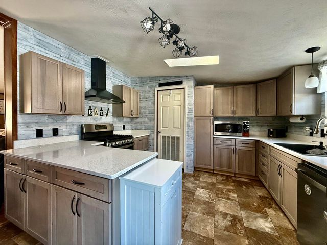 347 Cold Springs Road, North Bangor, NY 12966