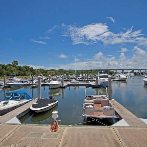 10 CUTTER COURT, Palm Coast, FL 32137