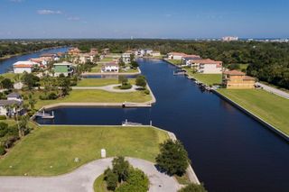 10 CUTTER COURT, Palm Coast, FL 32137