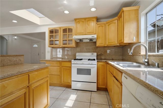 9146 Olive Street, Temple City, CA 91780