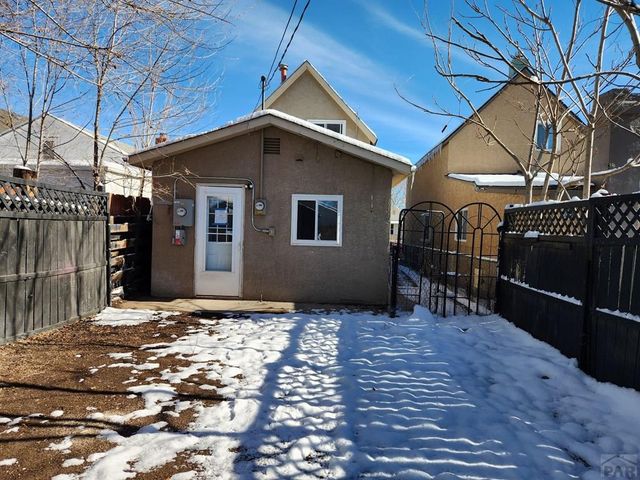 1019 E Abriendo Ave, Pueblo, CO 81004