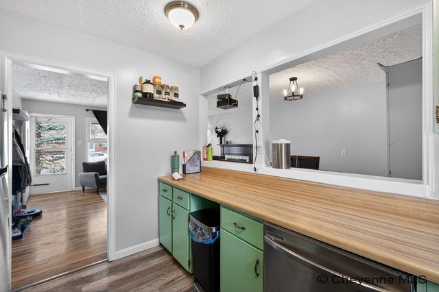 901 COOLIDGE ST, Cheyenne, WY 82007