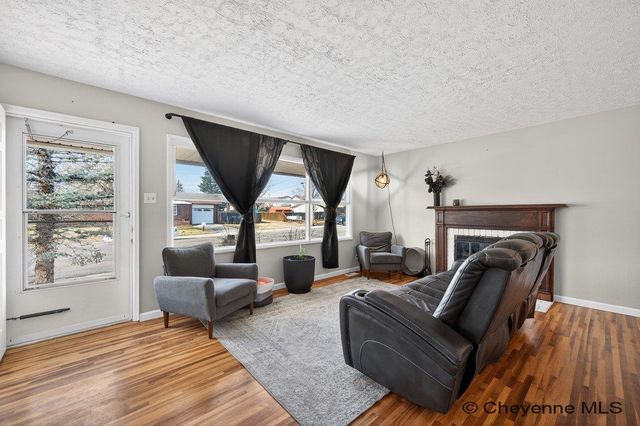 901 COOLIDGE ST, Cheyenne, WY 82007