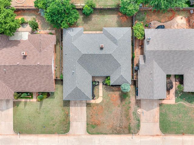11616 Century Drive, Oklahoma City, OK 73162