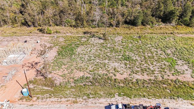 011 Oak Park Trail, Onalaska, TX 77360