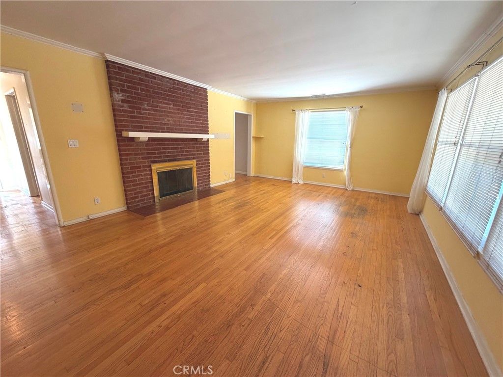 17605 Tarzana Street, Encino, CA 91316 — photo 2
