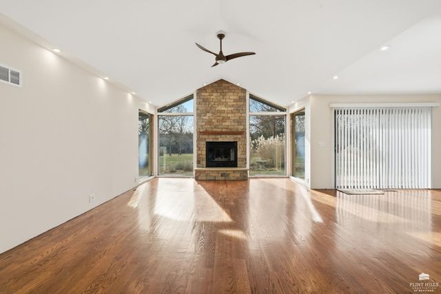 2609 Rogers Boulevard, Manhattan, KS 66502