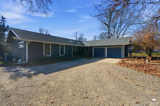 2609 Rogers Boulevard, Manhattan, KS 66502