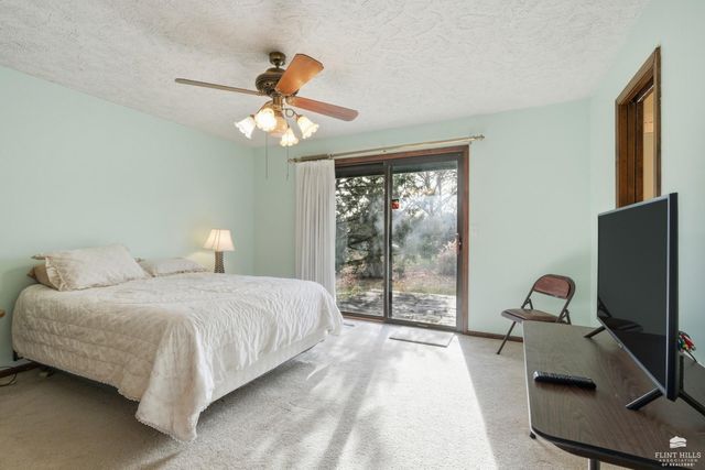 2609 Rogers Boulevard, Manhattan, KS 66502