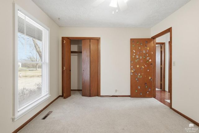2609 Rogers Boulevard, Manhattan, KS 66502