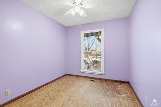 2609 Rogers Boulevard, Manhattan, KS 66502