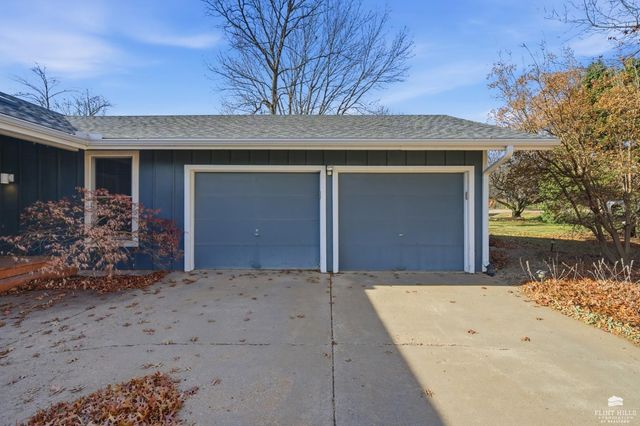 2609 Rogers Boulevard, Manhattan, KS 66502