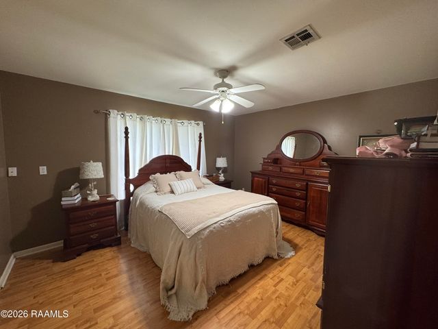 105 Sills Drive, Rayne, LA 70578