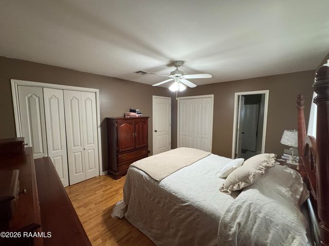 105 Sills Drive, Rayne, LA 70578