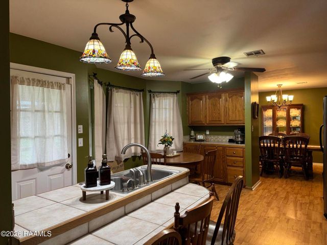 105 Sills Drive, Rayne, LA 70578