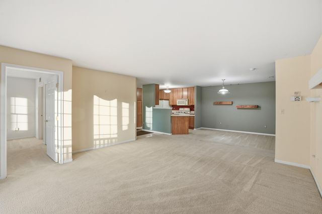 545 Cambridge Court 1d, Munster, IN 46321