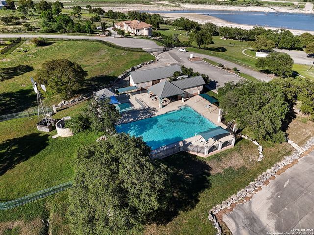 335 Arthur CT, Spring Branch, TX 78070