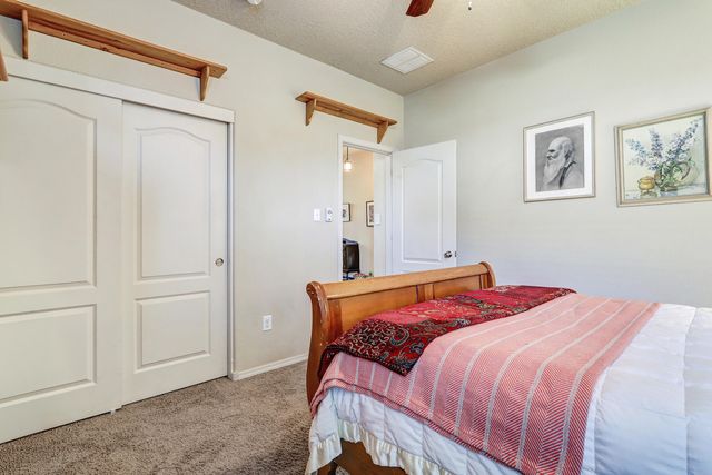 2563 Cerro Parrido Road SE, Rio Rancho, NM 87124