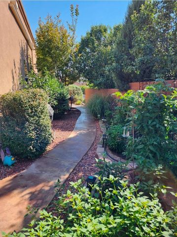 2563 Cerro Parrido Road SE, Rio Rancho, NM 87124