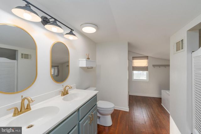306 S WASHINGTON ST, Baltimore, MD 21231