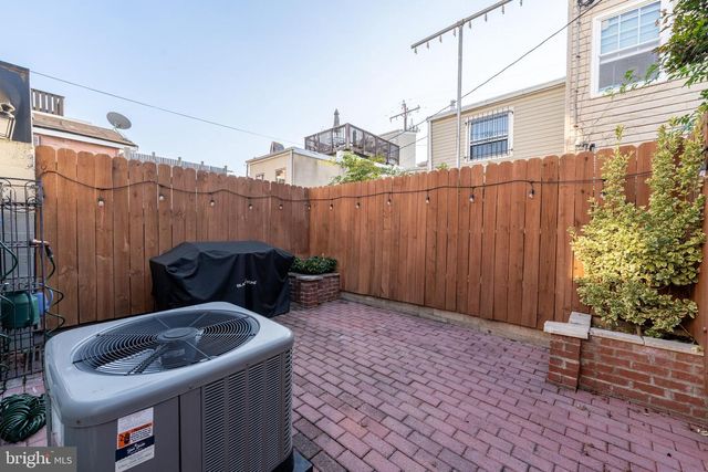 306 S WASHINGTON ST, Baltimore, MD 21231