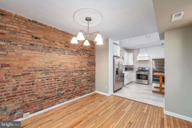 306 S WASHINGTON ST, Baltimore, MD 21231