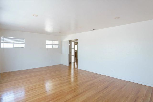 6331 Connie, San Diego, CA 92115