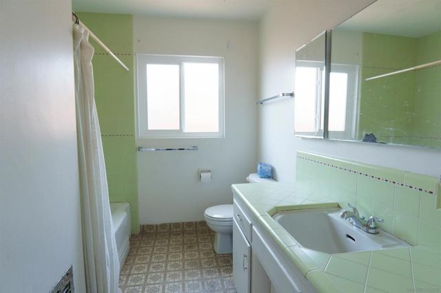 6331 Connie, San Diego, CA 92115