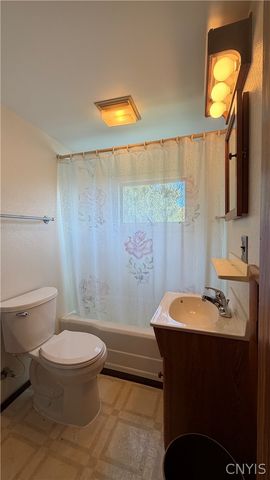 6995 Coleman Mills Road, Rome, NY 13440