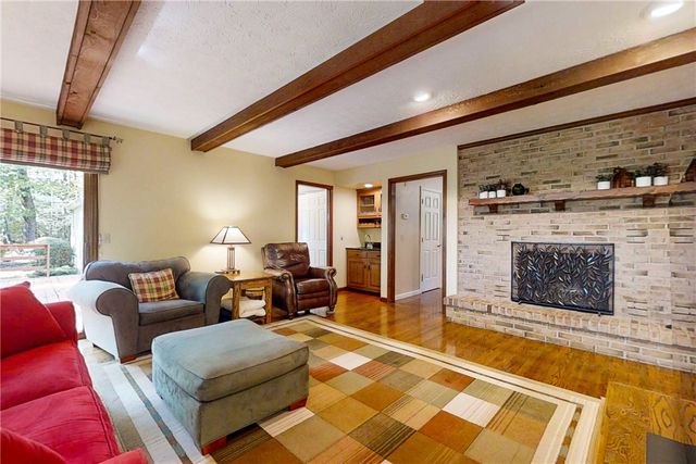 8 Knollbrook Lane West, Erwin, NY 14870