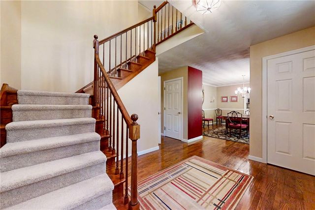 8 Knollbrook Lane West, Erwin, NY 14870