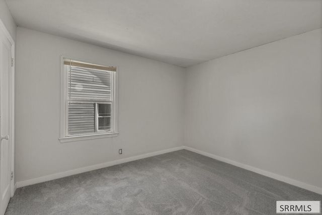 77 Cottonwood Avenue, Pocatello, ID 83204