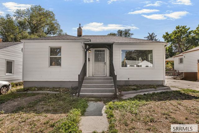 77 Cottonwood Avenue, Pocatello, ID 83204