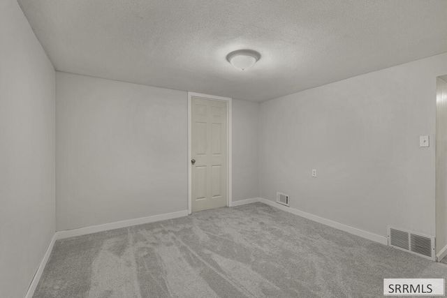 77 Cottonwood Avenue, Pocatello, ID 83204
