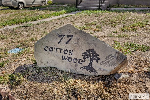 77 Cottonwood Avenue, Pocatello, ID 83204