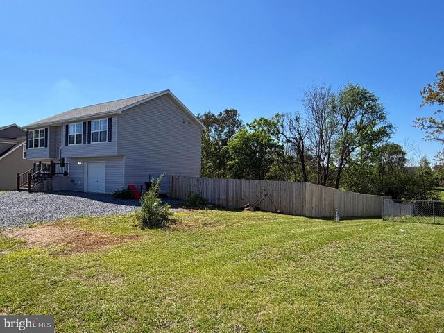 108 ACOUSTIC DR, Martinsburg, WV 25404