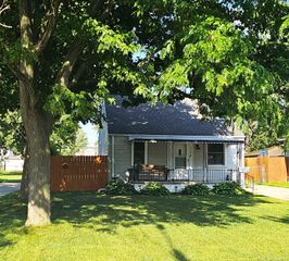 29256 Coolidge St Street, Roseville, MI 48066