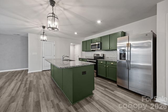 5112 Downhaul Drive, Charlotte, NC 28269