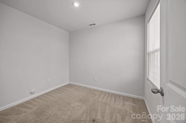 5112 Downhaul Drive, Charlotte, NC 28269